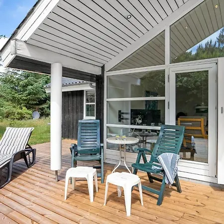 Сasa de vacaciones Preciosa Casa En Ulfborg Con Cocina Ulfborg