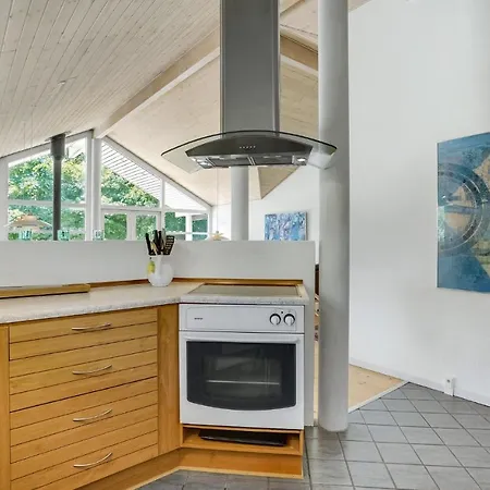 Preciosa Casa En Ulfborg Con Cocina