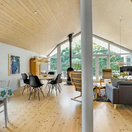 Сasa de vacaciones Preciosa Casa En Ulfborg Con Cocina *