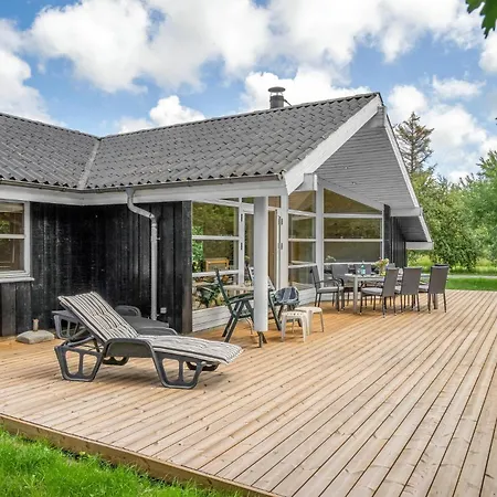 Preciosa Casa En Ulfborg Con Cocina Сasa de vacaciones
